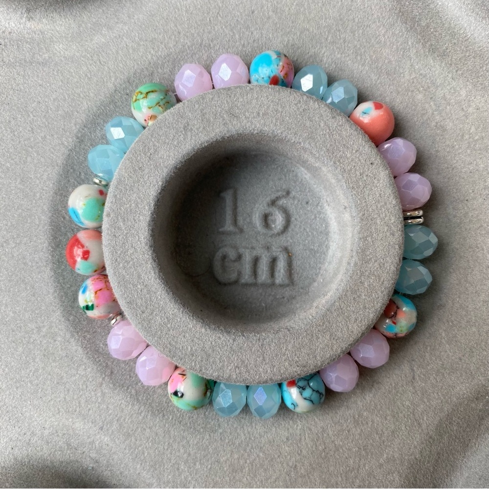 Handmade bracelets - Picture 4 of 10
